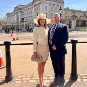 Jon Collins and Stephanie Meadows outside of Buckingham Palace.